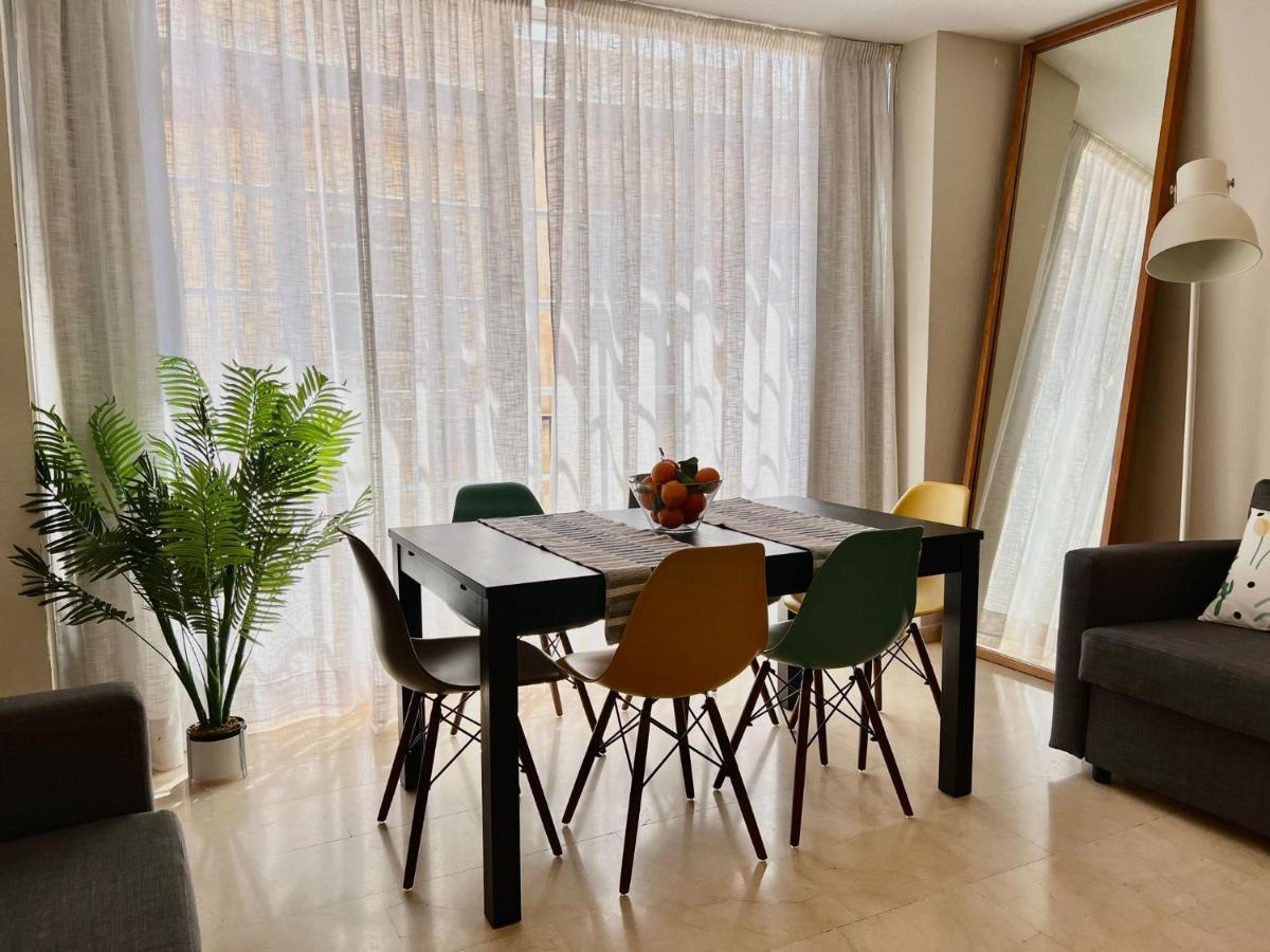 Gran Apartamento Familiar, Amigos O Trabajo Apartment Malaga Luaran gambar