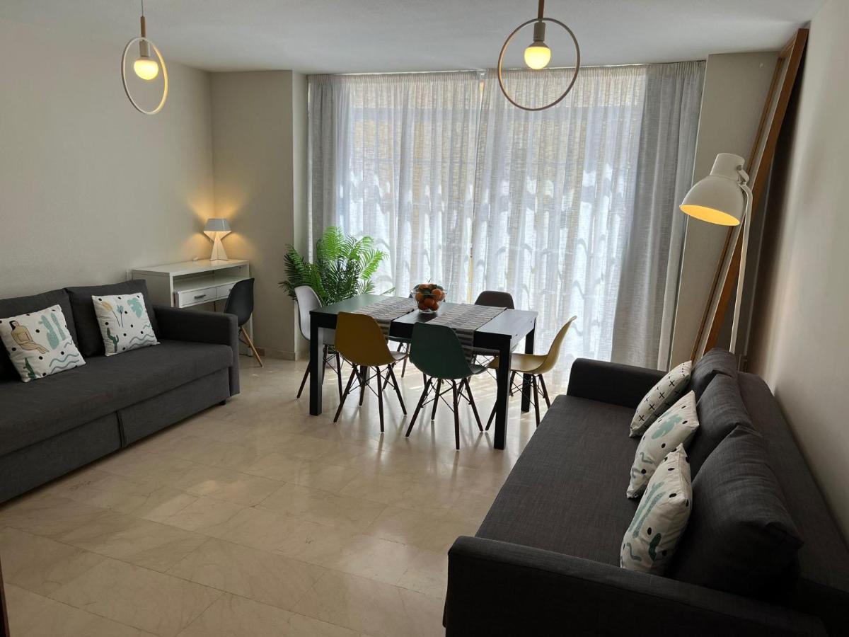 Gran Apartamento Familiar, Amigos O Trabajo Apartment Malaga Luaran gambar