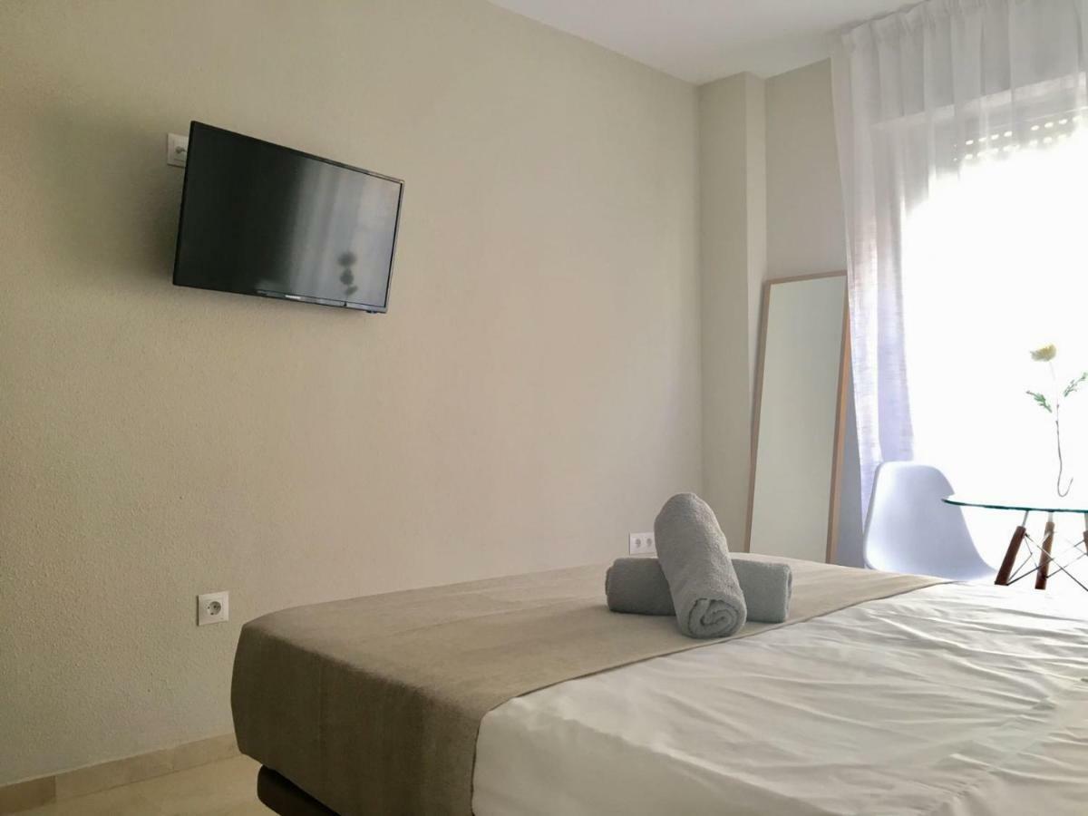 Gran Apartamento Familiar, Amigos O Trabajo Apartment Malaga Luaran gambar