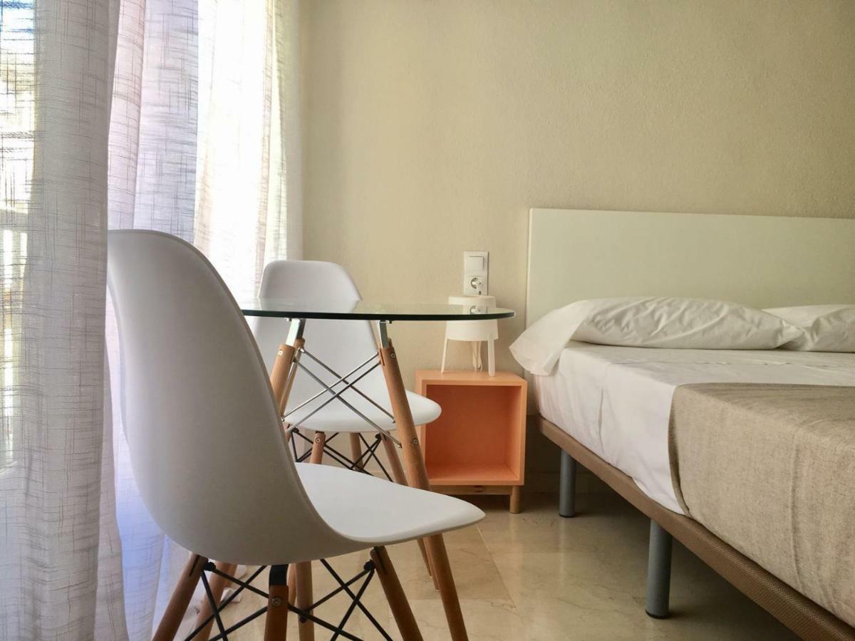 Gran Apartamento Familiar, Amigos O Trabajo Apartment Malaga Luaran gambar